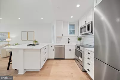 131 11th Street NE #2, Washington, DC 20002 - Photo 8