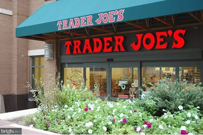 2425 L Street NW #303, Washington, DC 20037 - Photo 32