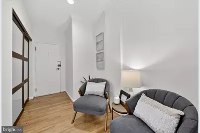 1669 Columbia NW #313, Washington, DC 20009 - Photo 4