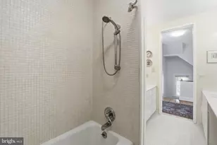 3814 Jocelyn St NW, Washington, DC 20015 - Photo 40