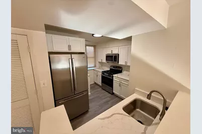 345 Oakdale Place NW #103, Washington, DC 20001 - Photo 18