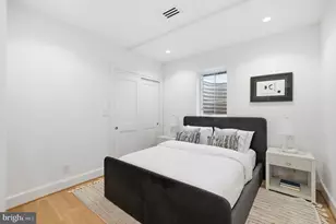 3418 Reservoir Rd NW, Washington, DC 20007 - Photo 28