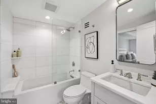 3418 Reservoir Rd NW, Washington, DC 20007 - Photo 22