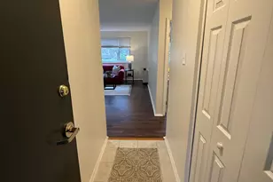 4555 MacArthur Blvd NW, Washington, DC 20007 - Photo 2