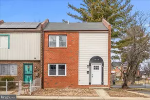 1360 Barnaby Terrace SE, Washington, DC 20032 - Photo 2