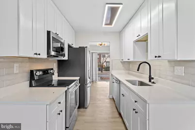 1360 Barnaby Terrace SE, Washington, DC 20032 - Photo 6