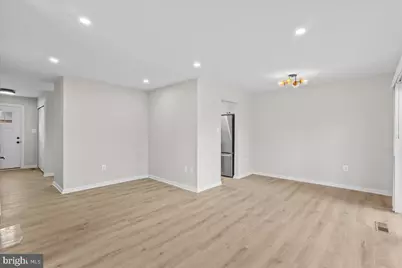 1360 Barnaby Terrace SE, Washington, DC 20032 - Photo 10