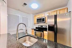 1108 Columbia Rd NW, Washington, DC 20009 - Photo 2