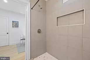 2228 40th St NW, Washington, DC 20007 - Photo 20