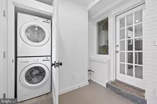 2228 40th St NW, Washington, DC 20007 - Photo 20