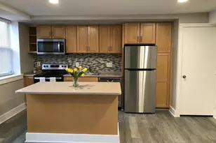 212 Oakwood St SE, Washington, DC 20032 - Photo 4