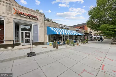 2710 Macomb Street NW #418, Washington, DC 20008 - Photo 16