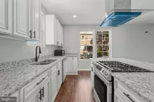 2814 Rhode Island Ave NE, Washington, DC 20018 - Photo 6