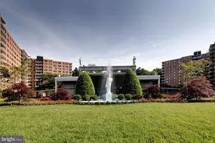 4201 Cathedral Ave NW, Washington, DC 20016 - Photo 40