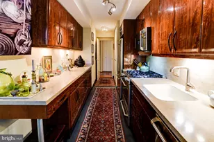 4201 Cathedral Ave NW, Washington, DC 20016 - Photo 26