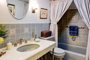 4201 Cathedral Ave NW, Washington, DC 20016 - Photo 14