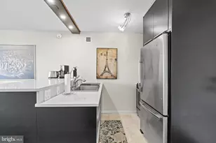 2030 F St NW, Washington, DC 20006 - Photo 6