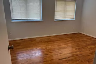 3319 6th St SE, Washington, DC 20032 - Photo 2
