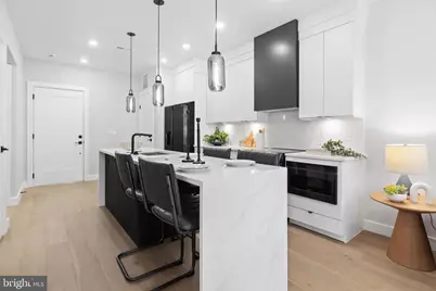 1208 M Street NW #22, Washington, DC 20005 - Photo 6