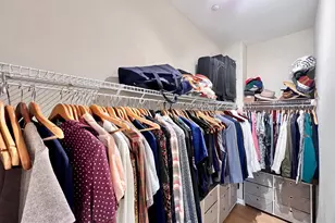 2410 17th St NW, Washington, DC 20009 - Photo 10