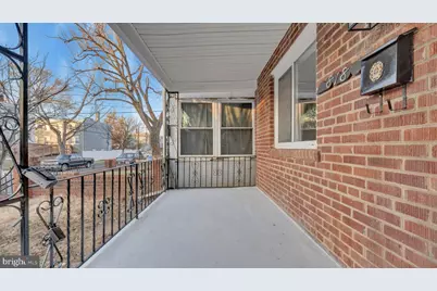 818 51st Street SE, Washington, DC 20019 - Photo 2