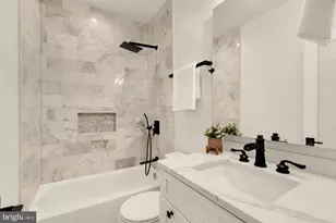 1304 Emerald St NE, Washington, DC 20002 - Photo 18