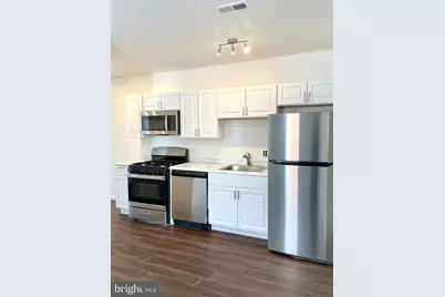 1838 C Street SE #1, Washington, DC 20003 - Photo 2