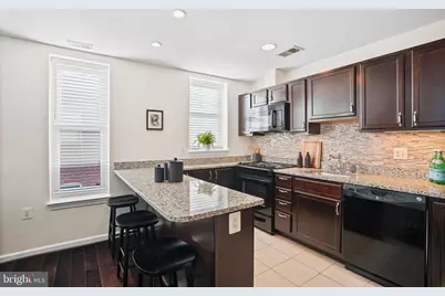 2627 Adams Mill Road NW #402, Washington, DC 20009 - Photo 8