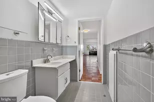 4201 Cathedral Ave NW, Washington, DC 20016 - Photo 14