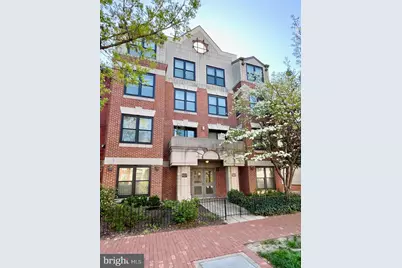 327 8th Street NE #3, Washington, DC 20002 - Photo 2