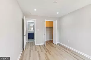 327 8th St NE, Washington, DC 20002 - Photo 12