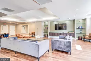 2111 Wisconsin Ave NW, Washington, DC 20007 - Photo 22