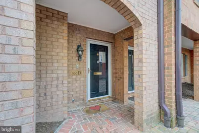 900 24th Street NW #D, Washington, DC 20037 - Photo 22
