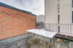 900 24th St NW, Washington, DC 20037 - Photo 18