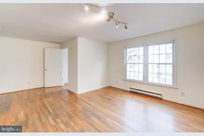 900 24th Street NW #D, Washington, DC 20037 - Photo 10