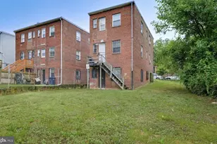 341 54th St NE, Washington, DC 20019 - Photo 2