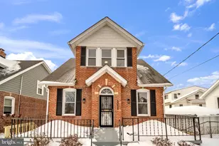 6018 2nd St NW, Washington, DC 20011 - Photo 2