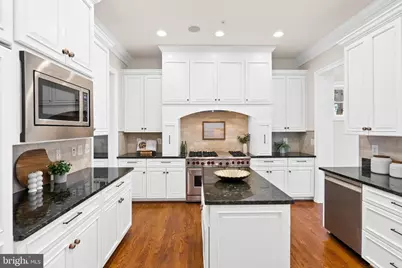 4421 Lowell Street NW, Washington, DC 20016 - Photo 6