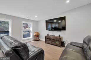 3811 Suitland Rd SE, Washington, DC 20020 - Photo 36