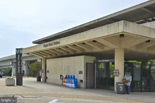 3811 Suitland Rd SE, Washington, DC 20020 - Photo 46