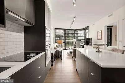 1300 4th Street SE #613, Washington, DC 20003 - Photo 10