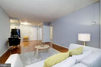 2401 H Street NW #307, Washington, DC 20037 - Photo 8