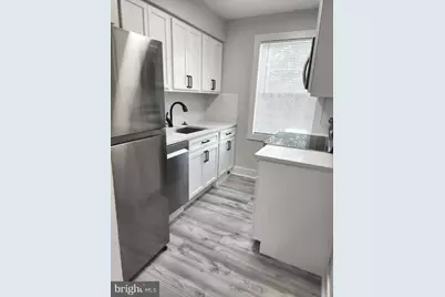 3809 V Street SE #202, Washington, DC 20020 - Photo 2