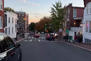 1211 34th St NW, Washington, DC 20007 - Photo 4