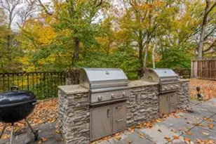 2737 Devonshire Pl NW, Washington, DC 20008 - Photo 24