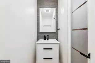 746 Morton St NW, Washington, DC 20010 - Photo 12