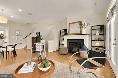 907 3rd Place SE, Washington, DC 20003 - Photo 4