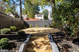 2602 36th Pl NW, Washington, DC 20007 - Photo 18