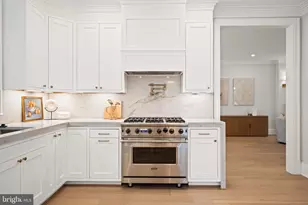 2602 36th Pl NW, Washington, DC 20007 - Photo 12