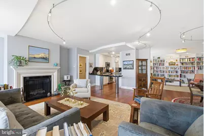 700 New Hampshire Avenue NW #1218, Washington, DC 20037 - Photo 12